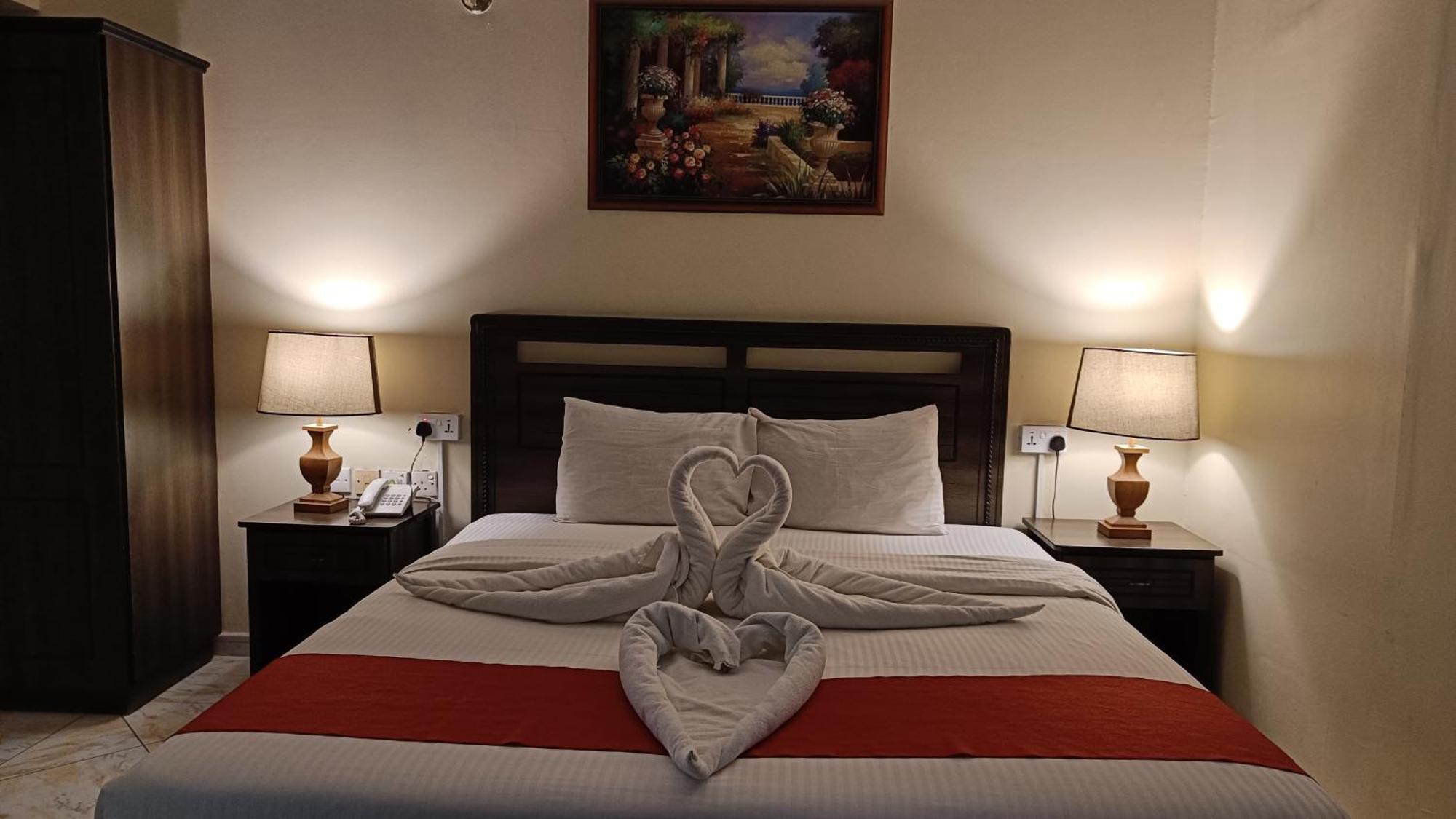 Ruwi Beach Hotel Apartments - Maha Hospitality Group ชาร์จาห์ ภายนอก รูปภาพ