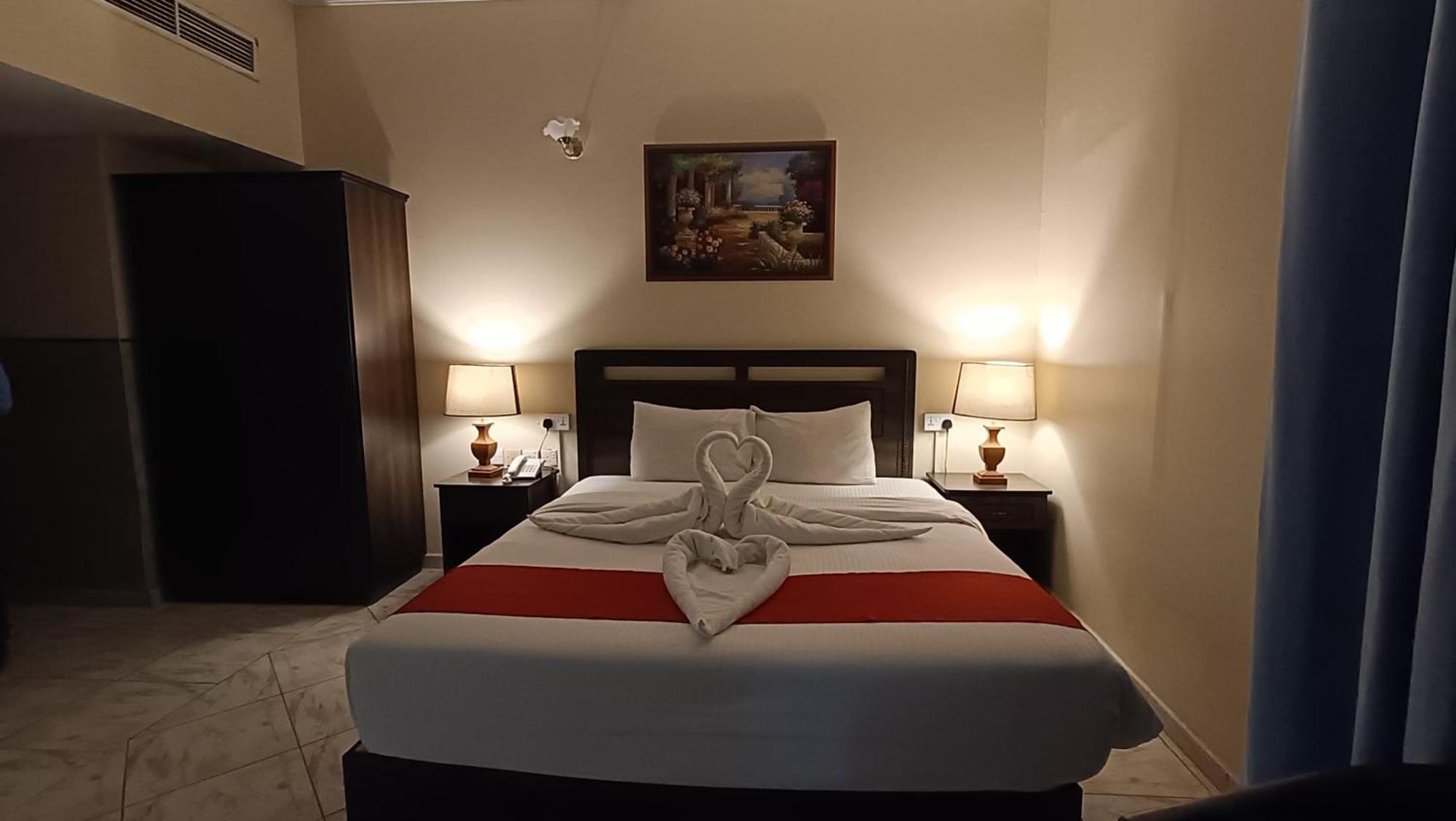 Ruwi Beach Hotel Apartments - Maha Hospitality Group ชาร์จาห์ ภายนอก รูปภาพ